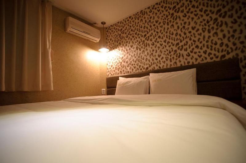 Atti Chungmuro Hotel